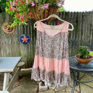 Women’s Summer Top, Light Weight Flowing Print! Good Shape, Sz 1X 🌺